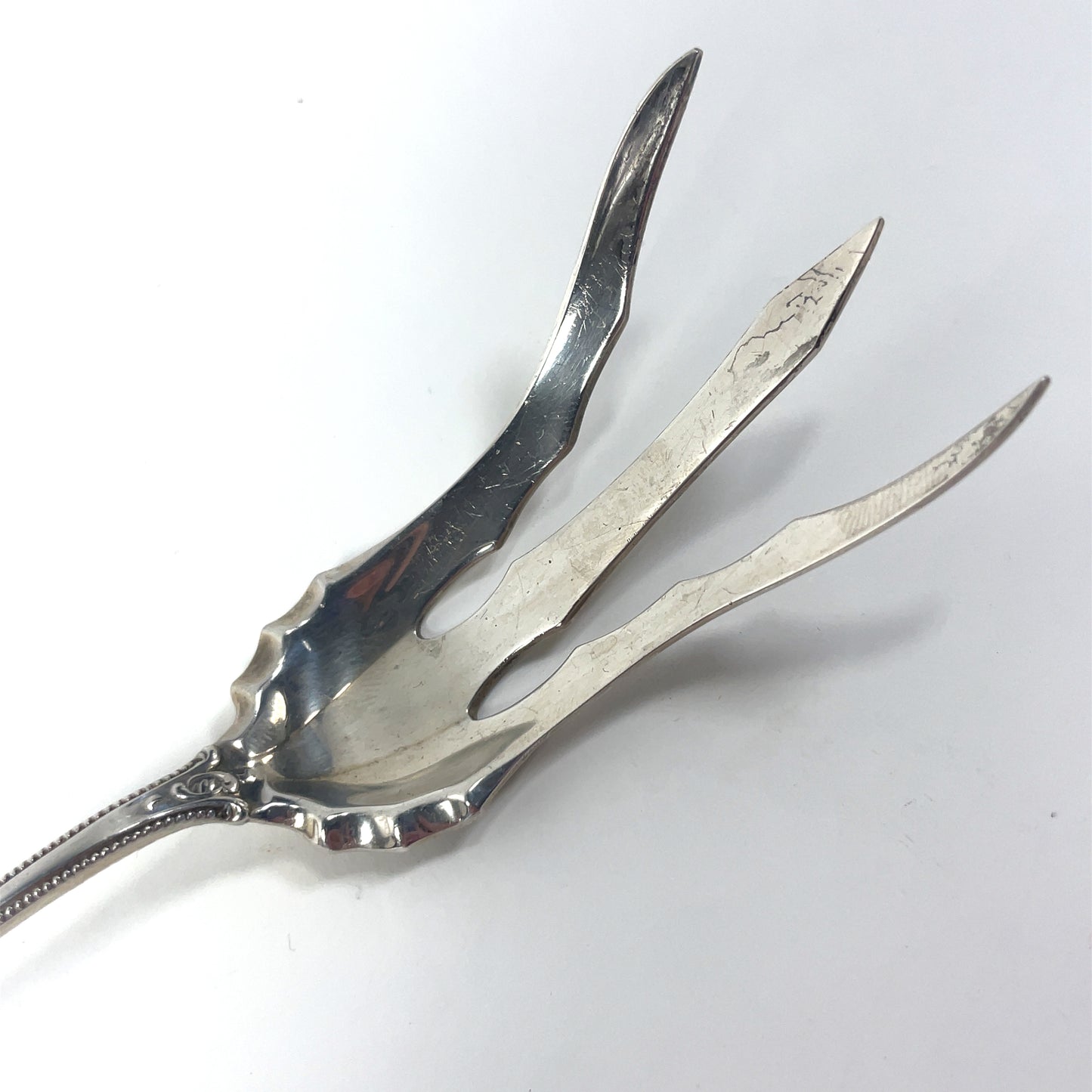 Antique Old Colonial by Towle Sterling Silver Lettuce Server Monogrammed 49.3 grams