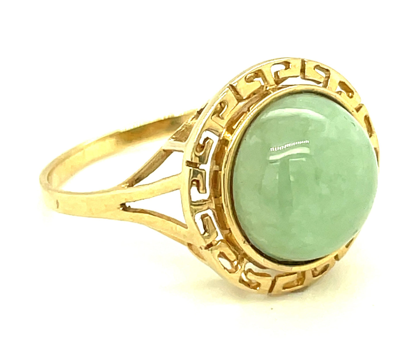 Vintage 14k Yellow Gold and Jade Filigree Ring Size 9 1/4