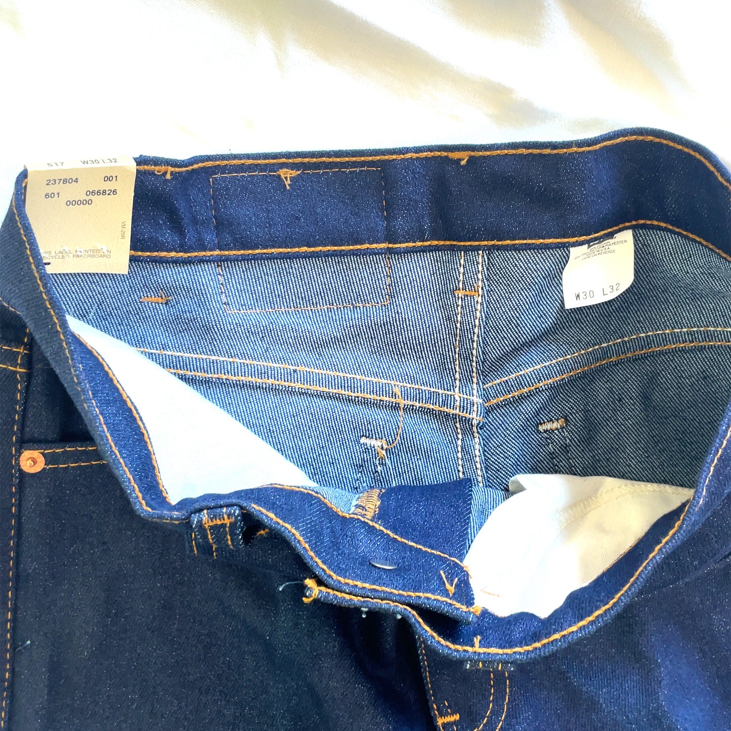 Vintage Levis 517 Boot Cut Orange Tab 30 x 32 Jeans NOS