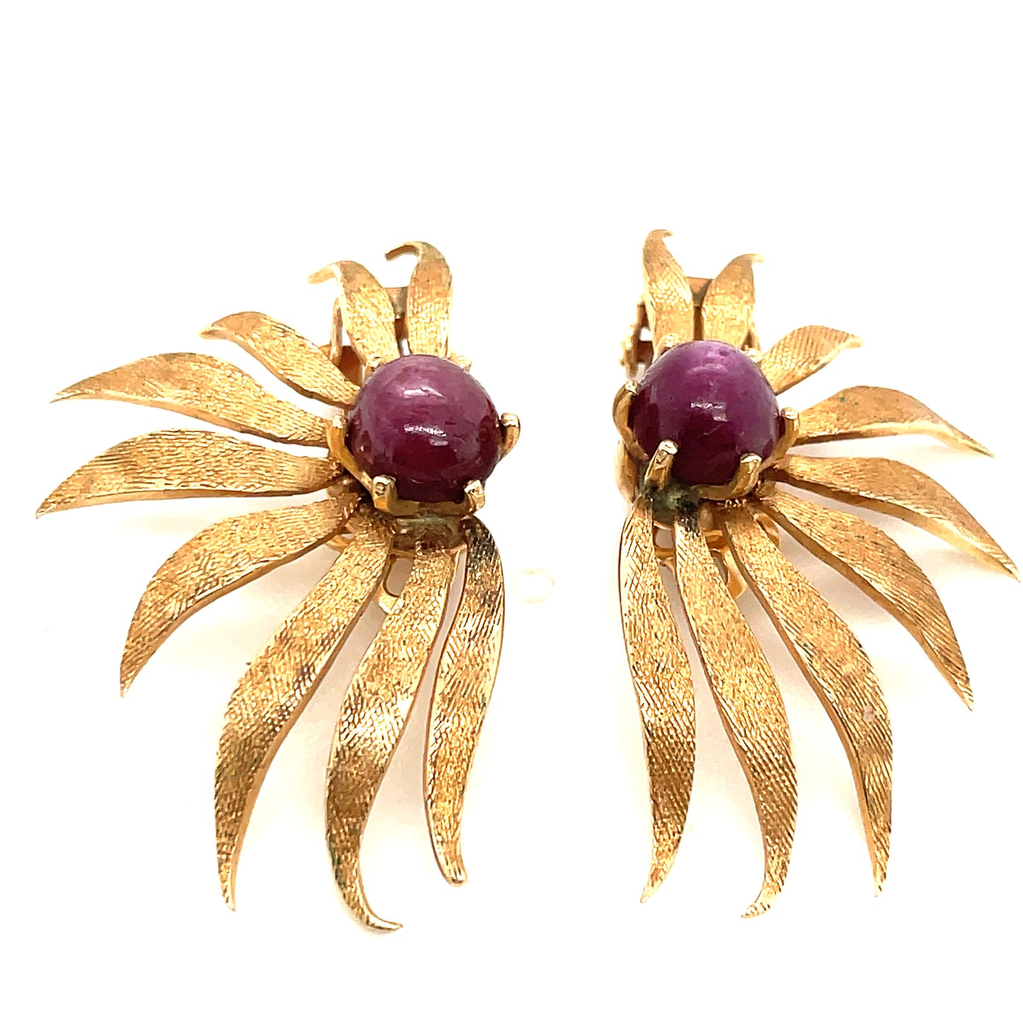 Vintage 14k Yellow Gold and Star Ruby Clip on Earrings 9.7 grams