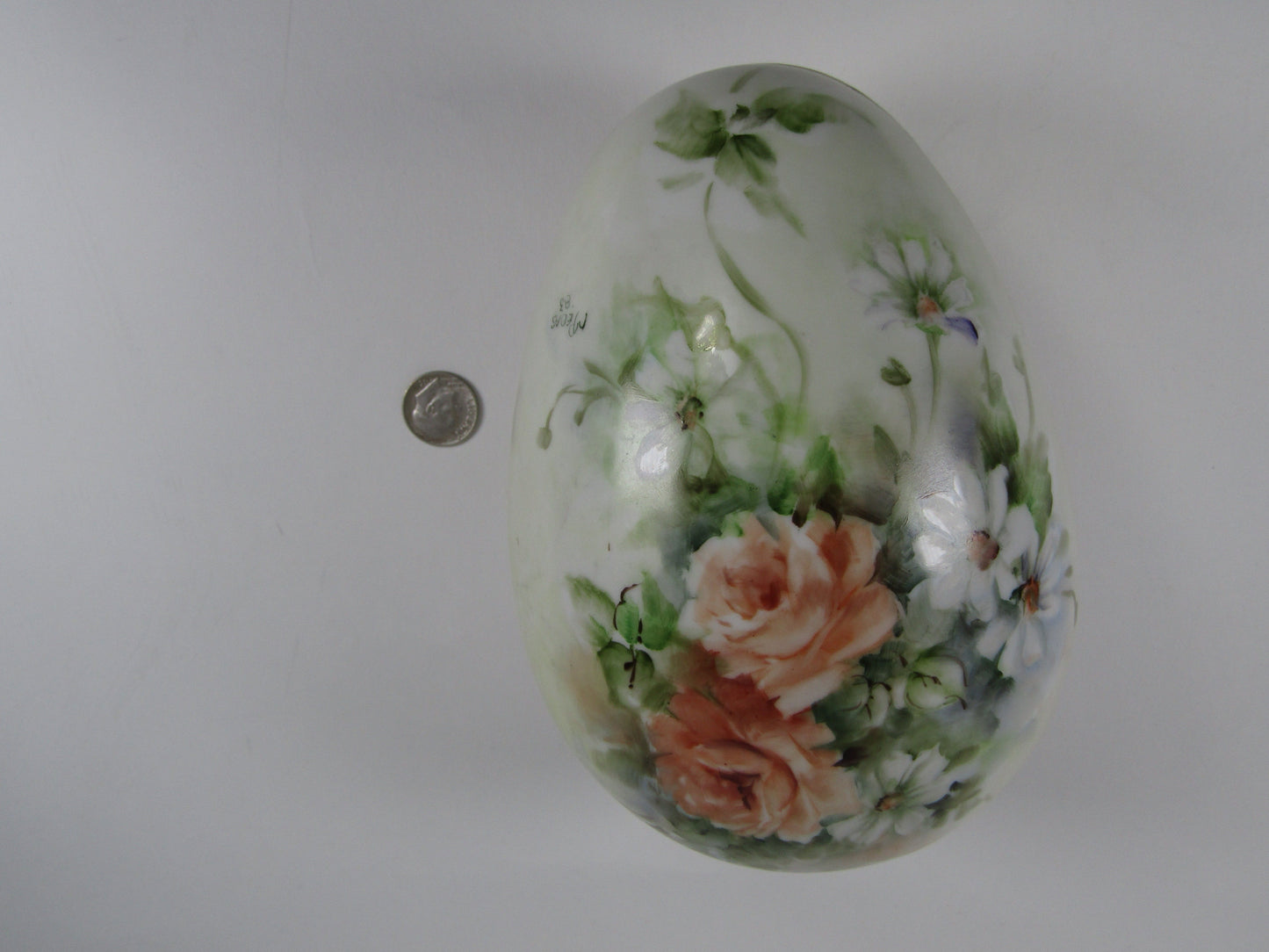 Vintage 1983 Floral Bouquet Easter Egg Hand Painted M Pedas