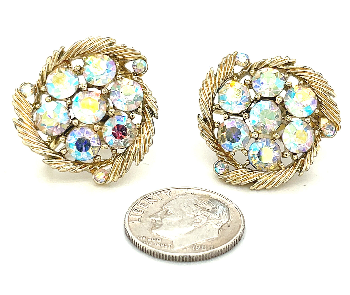 Vintage Lisner Screw Back Earrings Costume Jewelry