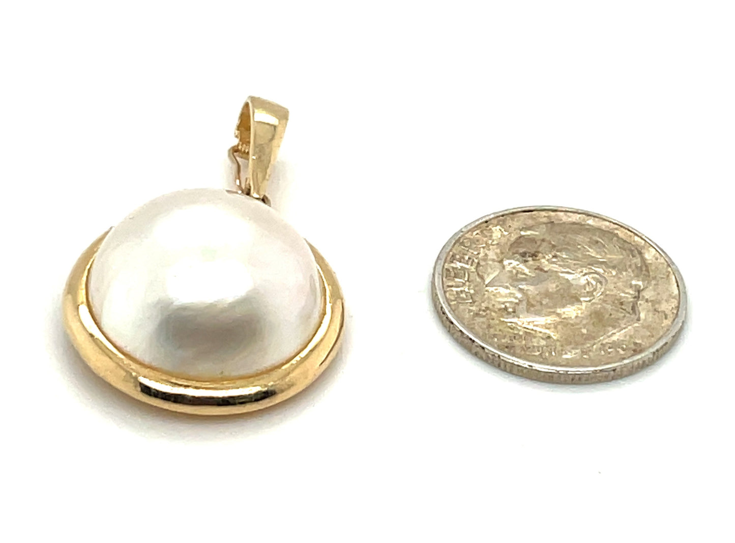 Vintage 14k Yellow Gold and Pearl Pendant 4.3 Grams