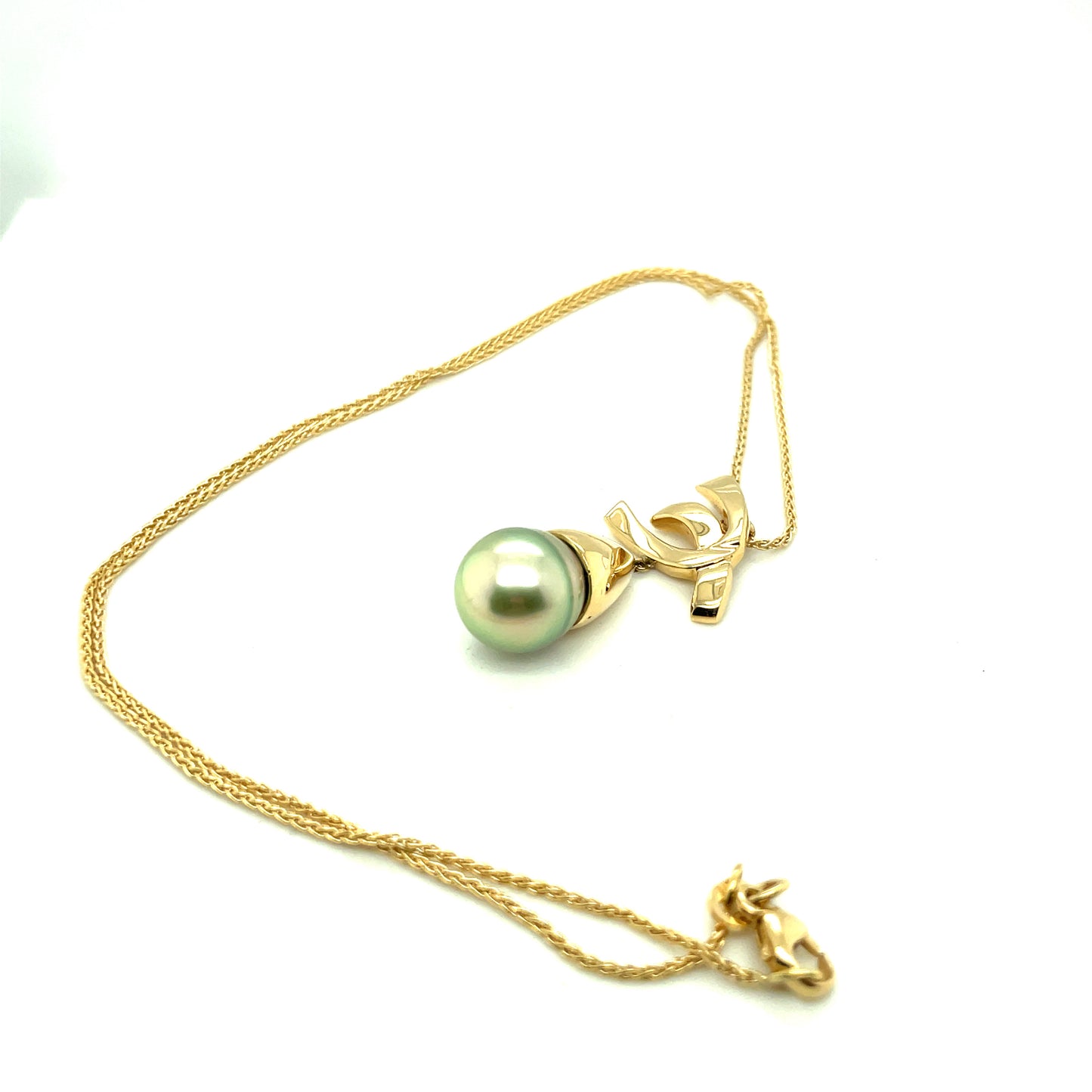 Vintage 18k Yellow Gold and Pearl Necklace 11.6 grams
