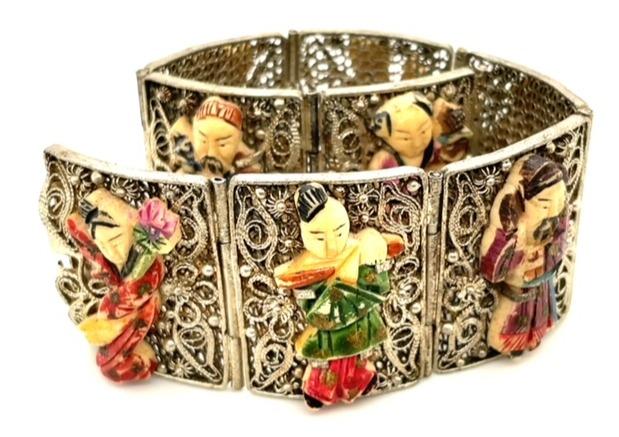 Vintage silver bracelet | Collectors Weekly