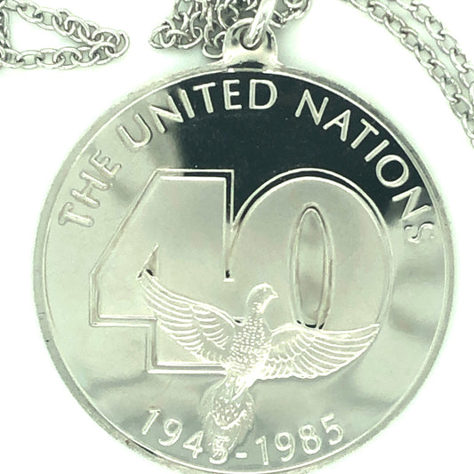 1985 United Nations 40th Anniversary 1945-1985 Sterling Silver Medal Necklace