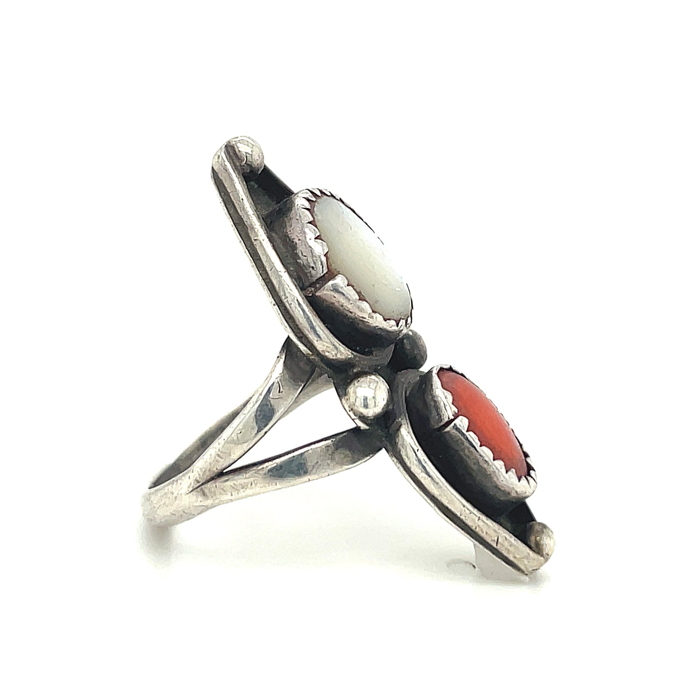 Vintage Southwestern Sterling Silver Mother of Pearl and Coral Ring Size 7.5