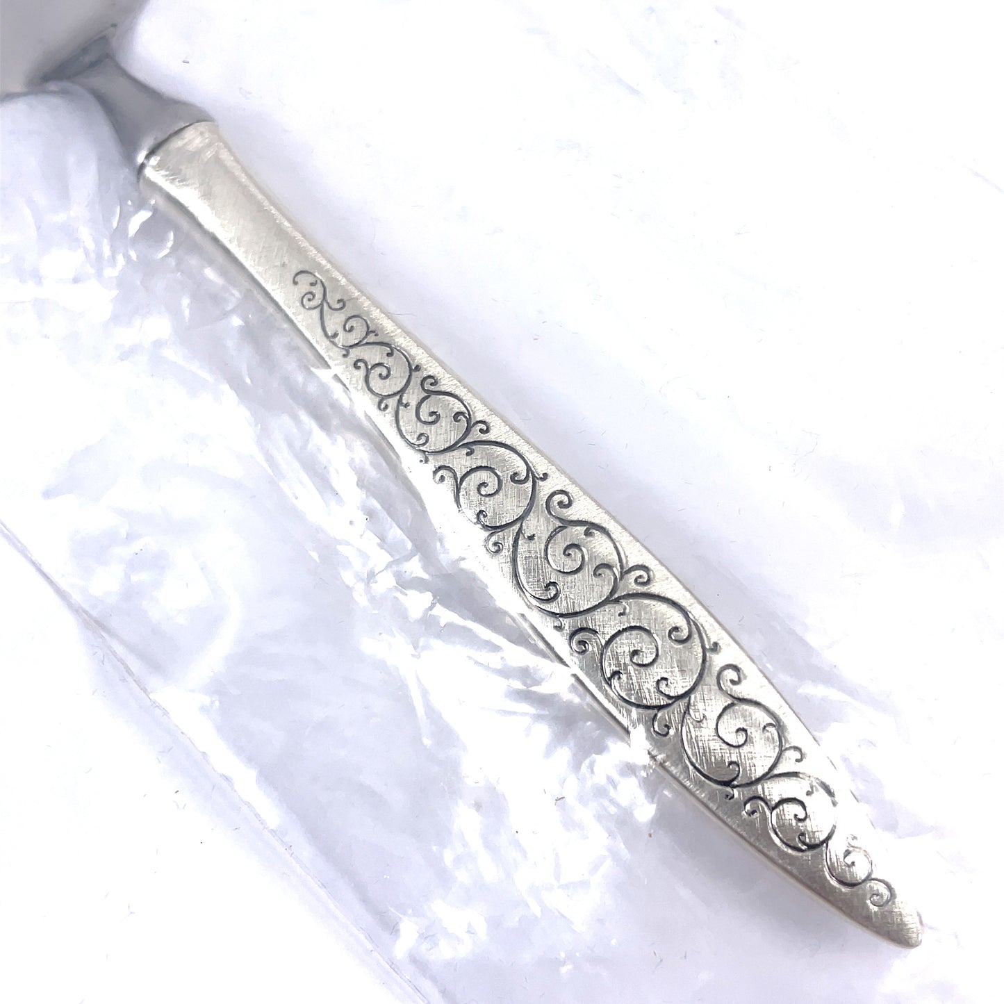 Spanish Lace by Wallace Sterling Silver Tomato Server New Old Stock