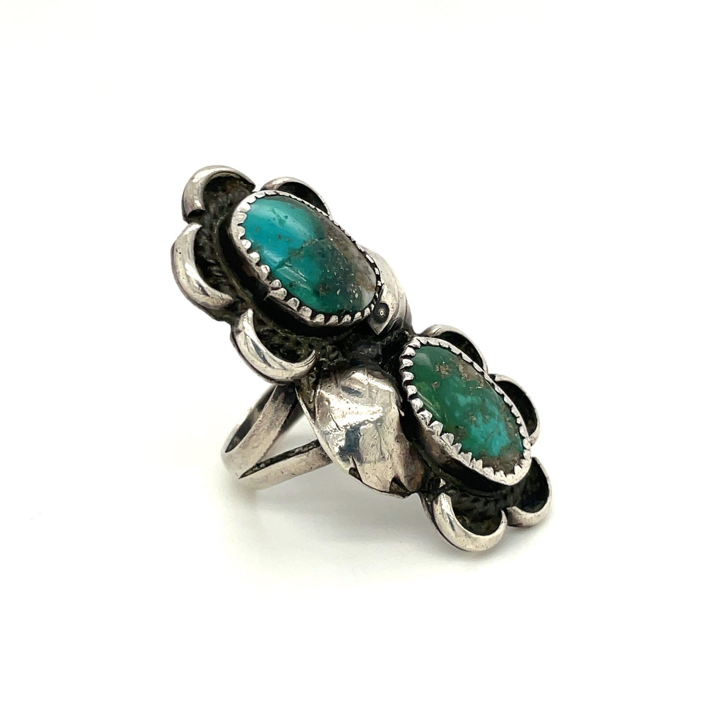 Vintage Southwestern Sterling Silver and Turquoise Ring Size 6